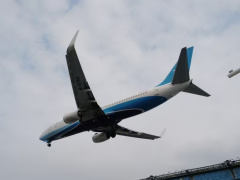 消息称国内航司燃油附加费 6 月 5 日起下调：800 公里及以下降低 10 元，800 公里以上降低 20 元五猫网 - AI工具、API服务与独立产品开发五猫网
