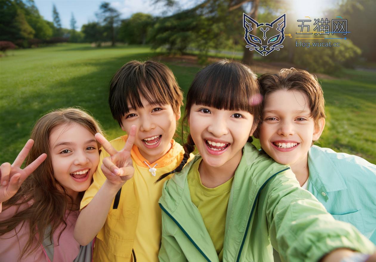 华为首款超新星手表正式发布!离线定位守护安全、“潮玩相机”记录成长