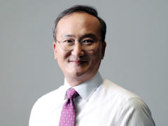 英特尔任命李锡熙为代工执行副总裁,强化 AI 芯片先进封装等五猫网 - AI工具、API服务与独立产品开发五猫网
