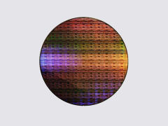 半导体行业重大突破！IBM 推出全球首个亚 1 纳米芯片技术五猫网 - AI工具、API服务与独立产品开发五猫网
