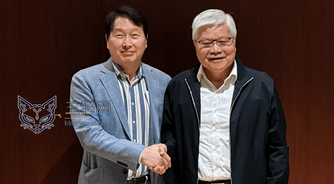 SK 集团董事长崔泰源（左）会见台积电董事长兼 CEO 魏哲家（右）